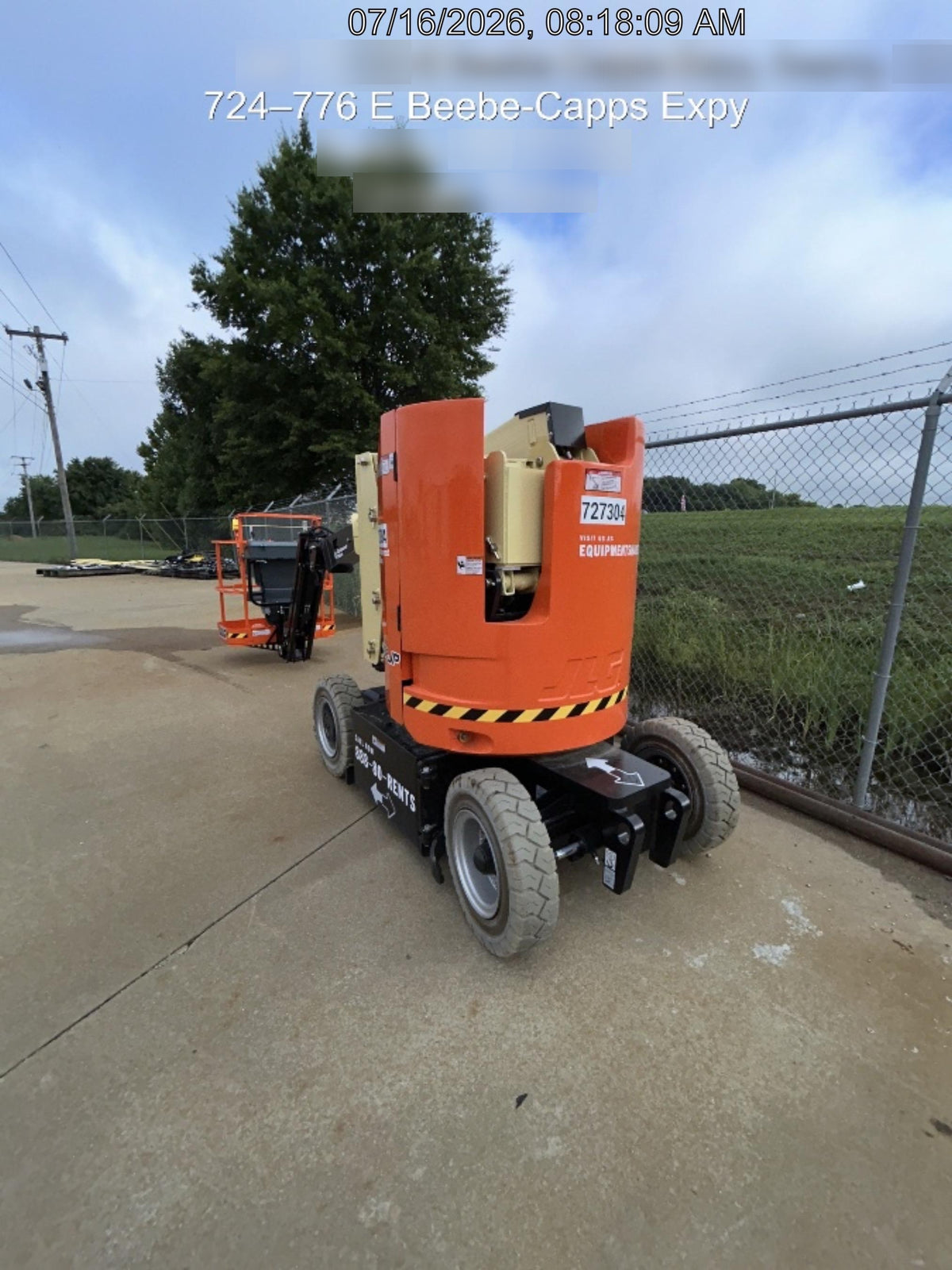 2026 JLG E300AJP