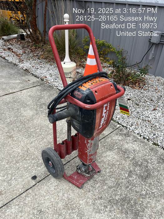 2021 HILTI TE 3000-AVR