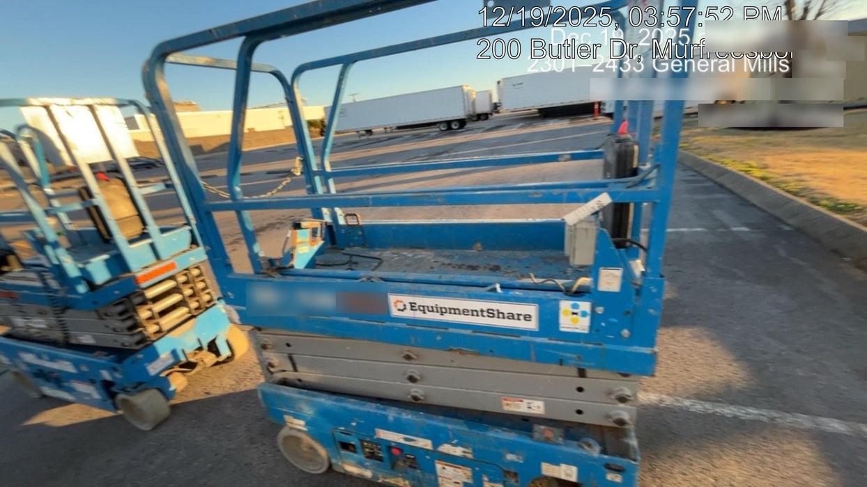 2019 Genie GS-1930 Fixed Rails with Chain Entry