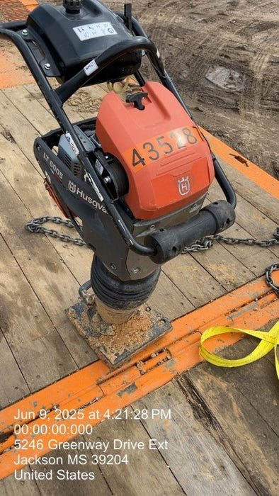 2024 HUSQVARNA LT6005