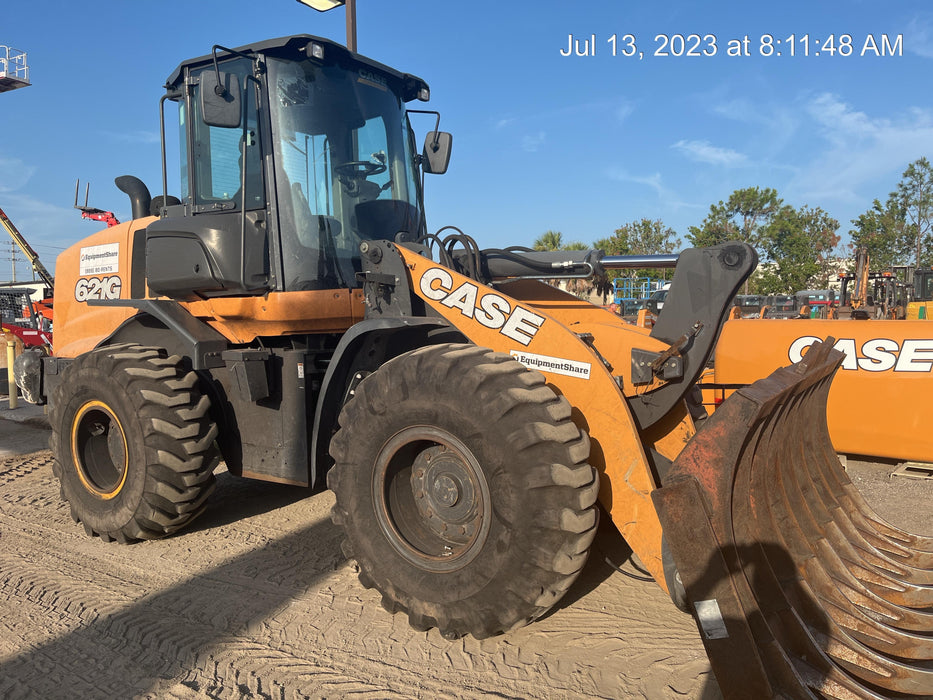 2019 Case 621G CLOSED CAB, 1 FUNCTION, JRB 416 STYLE HYD COUPLER