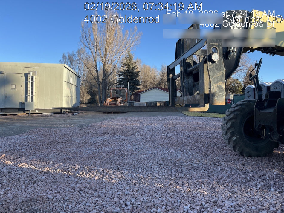 2023 JLG 1732