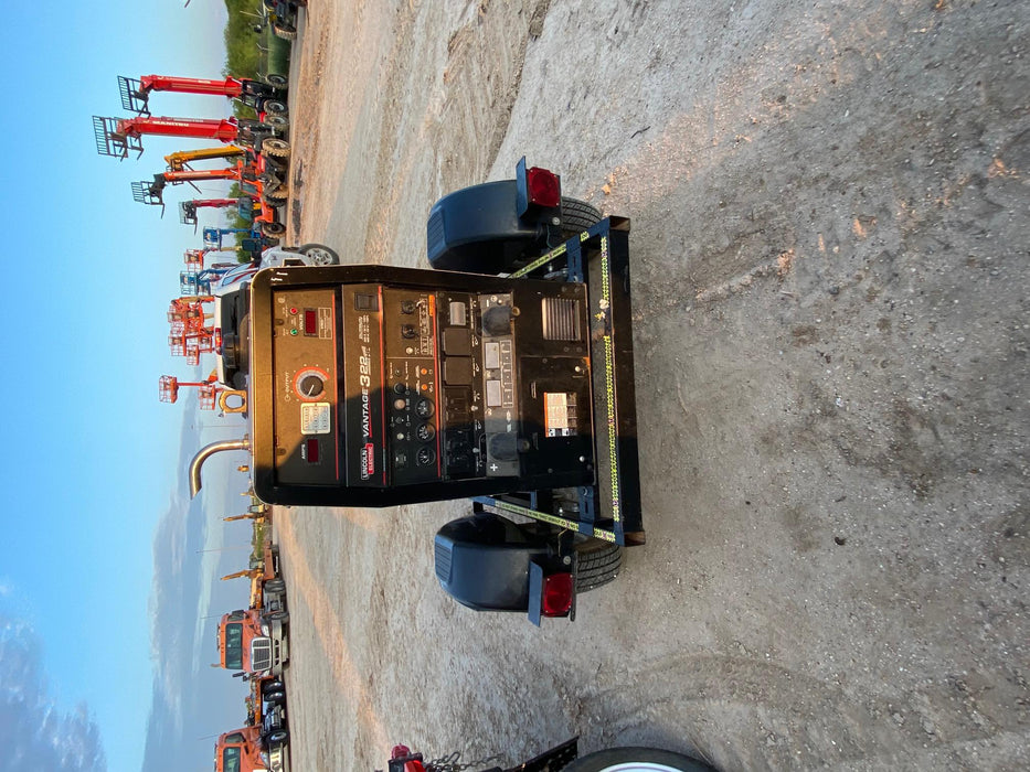 2019 Lincoln Electric Vantage 322 Ready-Pak 3, Two Wheel Trailer, Fender and Light Kit, Cable Rack