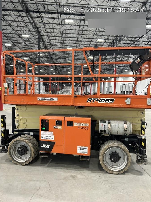 2021 JLG RT4069