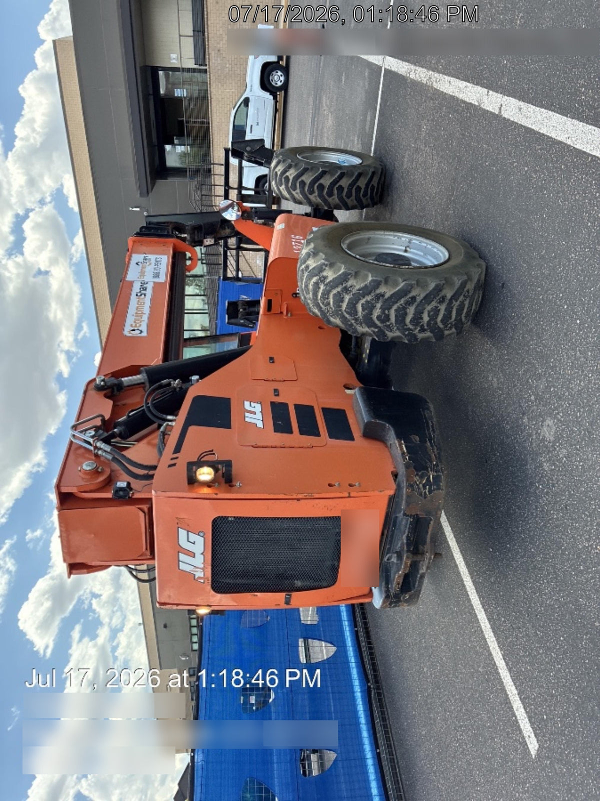 2018 Skytrak 10054 JLG Skytrak 10054, Solid Tires (shipping-Boss), CAB, Beacon and Work Light Package