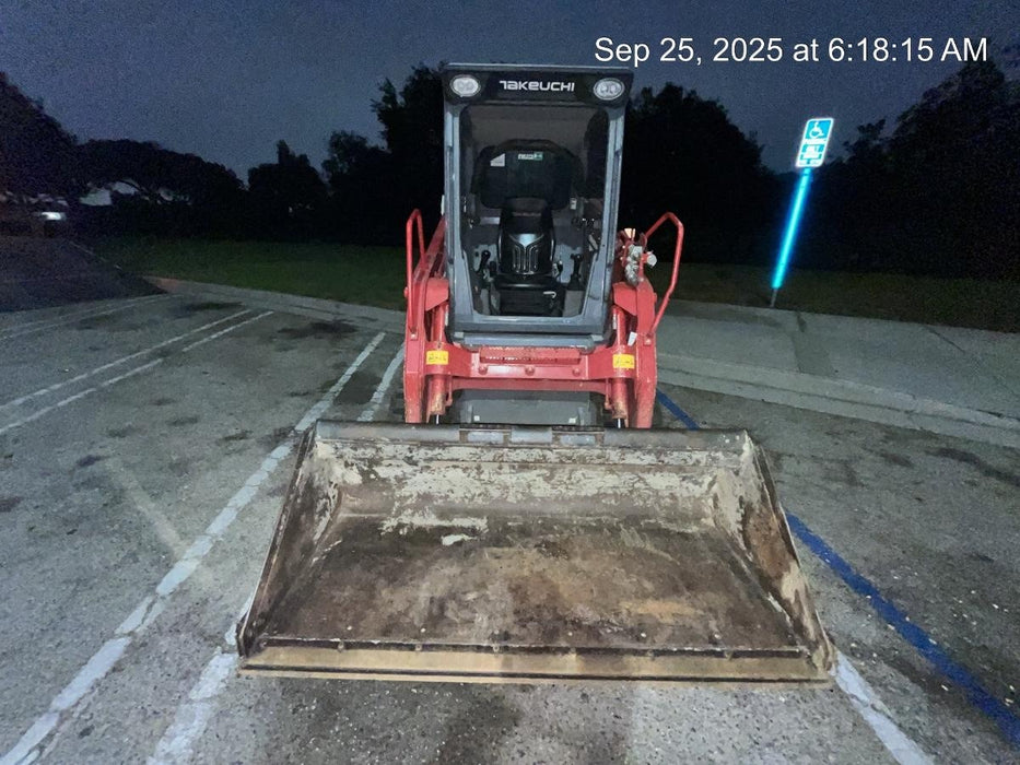 2022 TAKEUCHI TL8R2-R