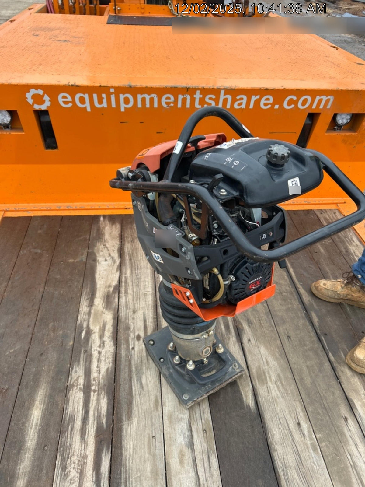 2024 HUSQVARNA LT6005