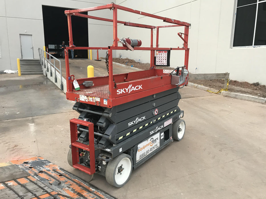 2017 SKYJACK SJIII-3226