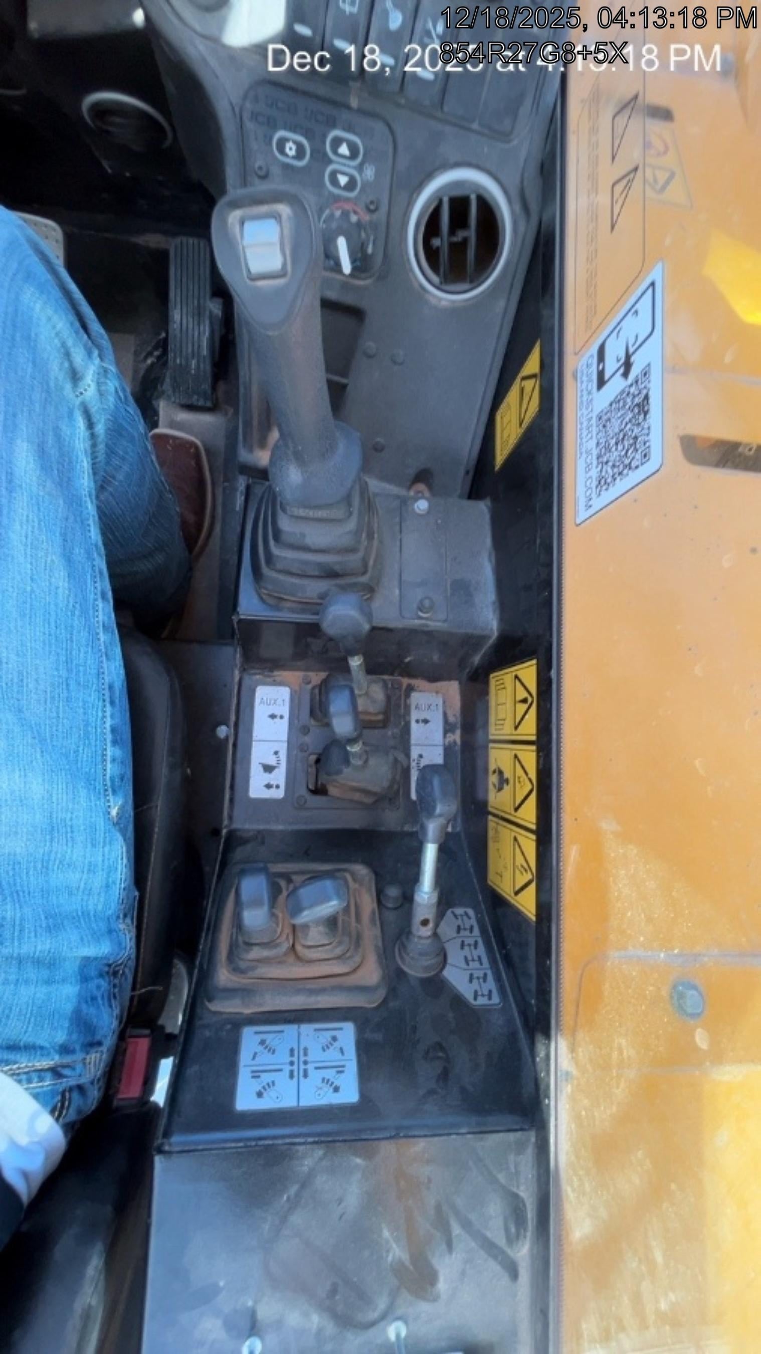 2025 JCB 512-56