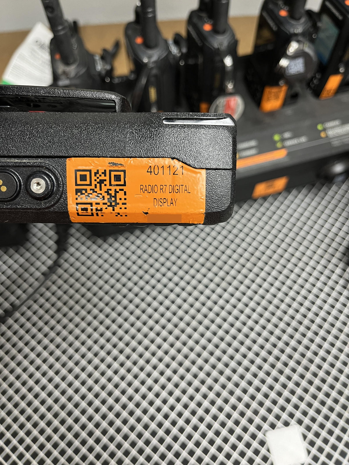 2023 MOTOROLA R7 DISPLAY