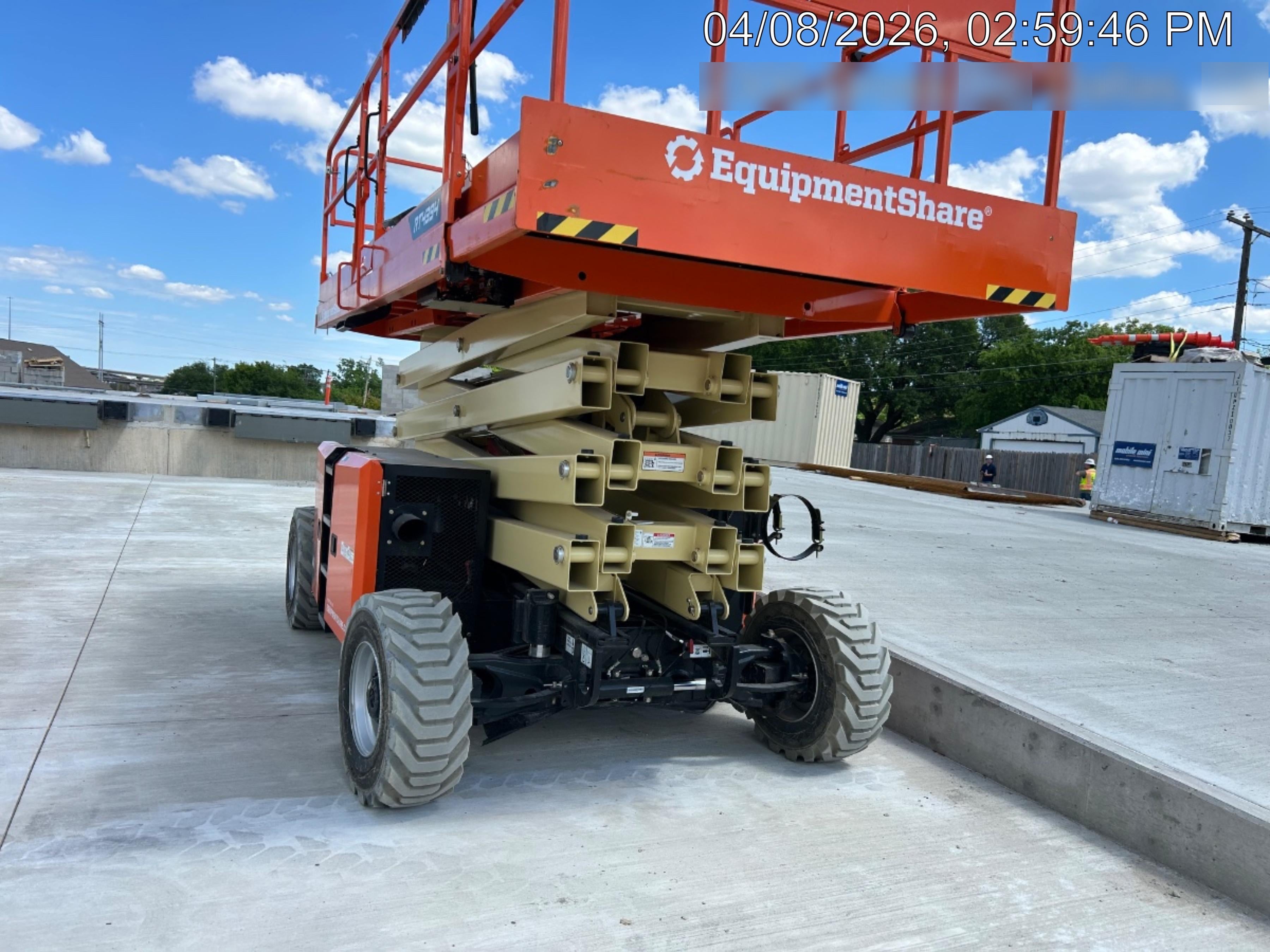 2025 JLG RT4394