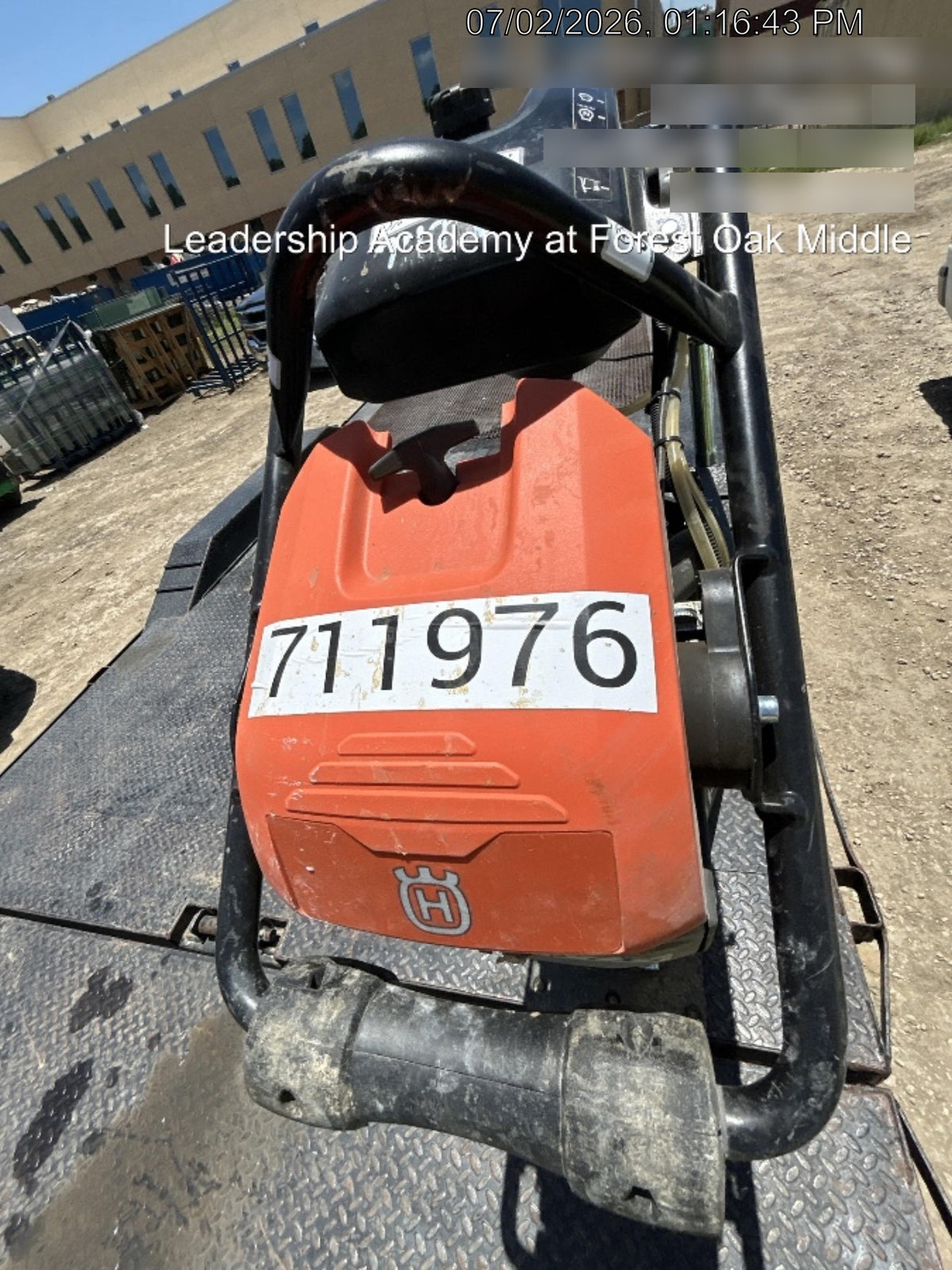 2026 HUSQVARNA LT6005
