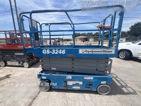 2018 GENIE GS-3246