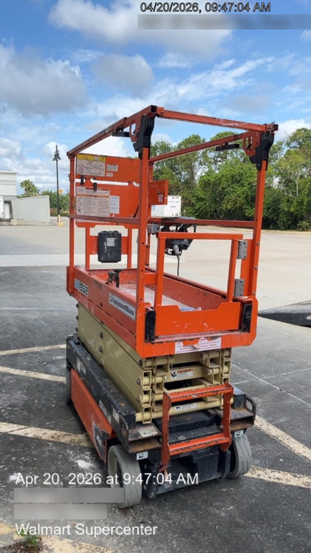 2022 JLG ES1932