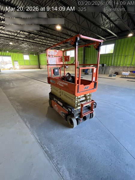 2022 JLG ES1932