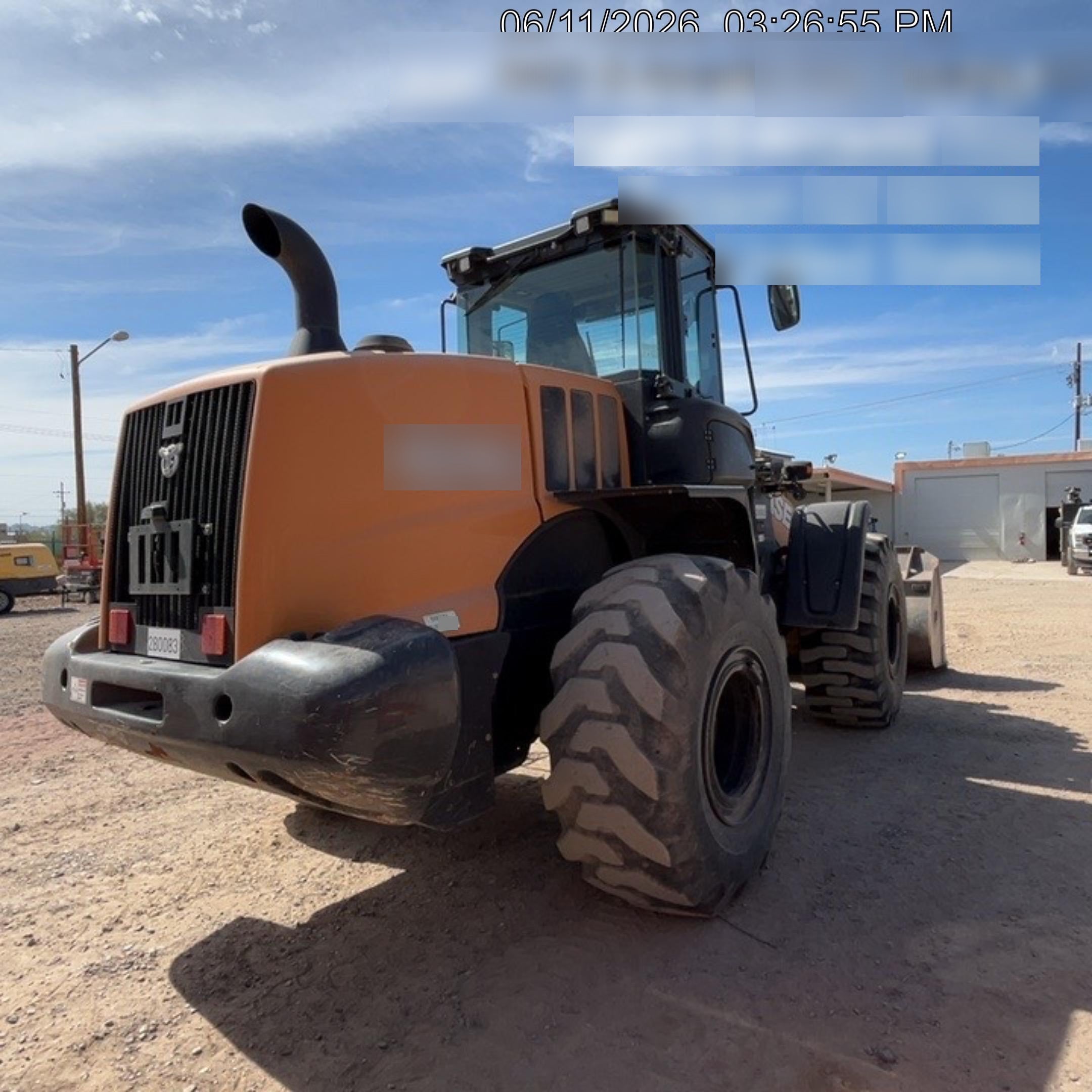 2023 CASE 821G