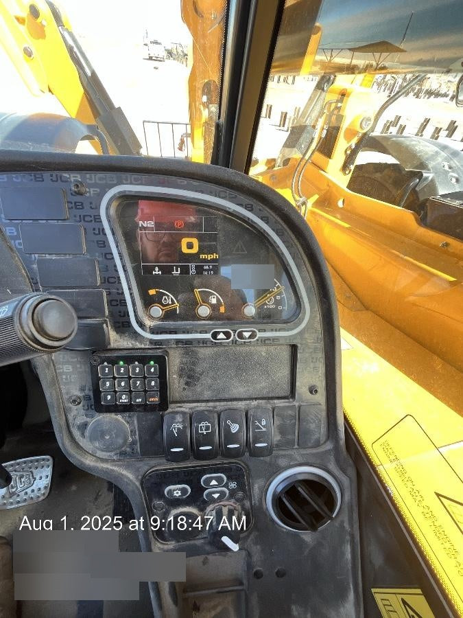 2025 JCB 512-56