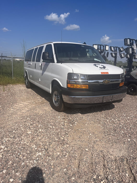 2025 CHEVROLET Express Van - Rental