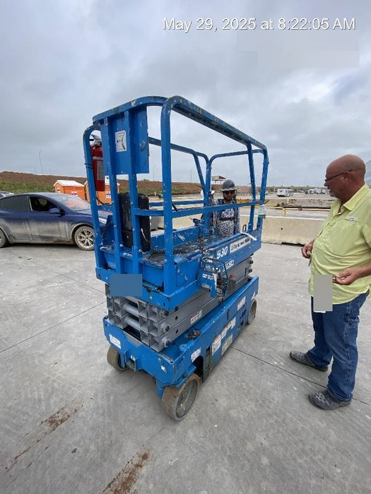 2019 Genie GS-1930 Fixed Rails with Chain Entry