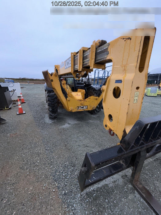 2020 JCB 512-56 Canopy, 74Hp, Solid Tires, Work Lights, Beacon, Aux Hydraulics, Back up Alarm, Lifting Eye, ES Decals