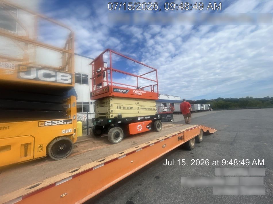2025 JLG ES3246