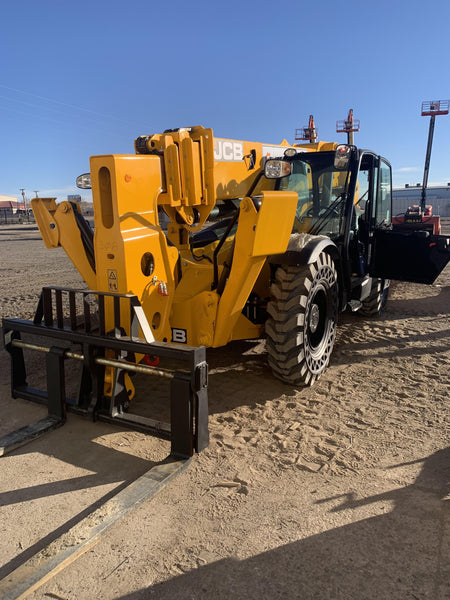 2021 JCB 512-56