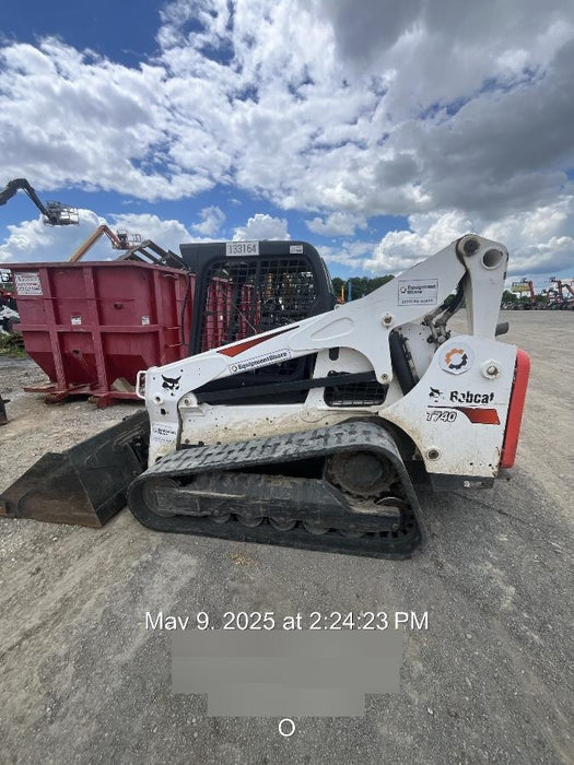 2021 BOBCAT T740