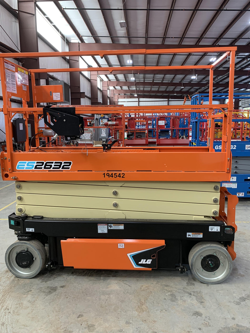 2021 JLG ES2632