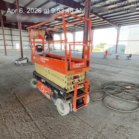 2022 JLG ES2632