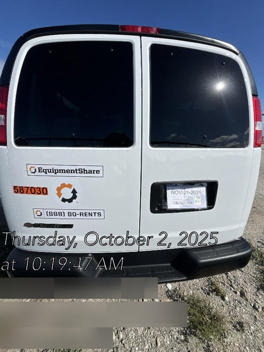 2025 CHEVROLET Express Van - Rental
