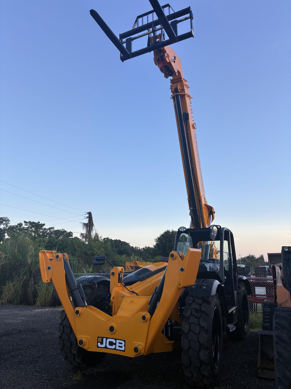 2026 JCB 510-56