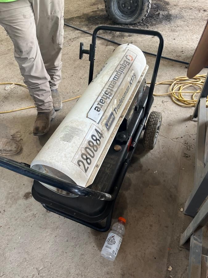 2022 LB WHITE Tradesman K175