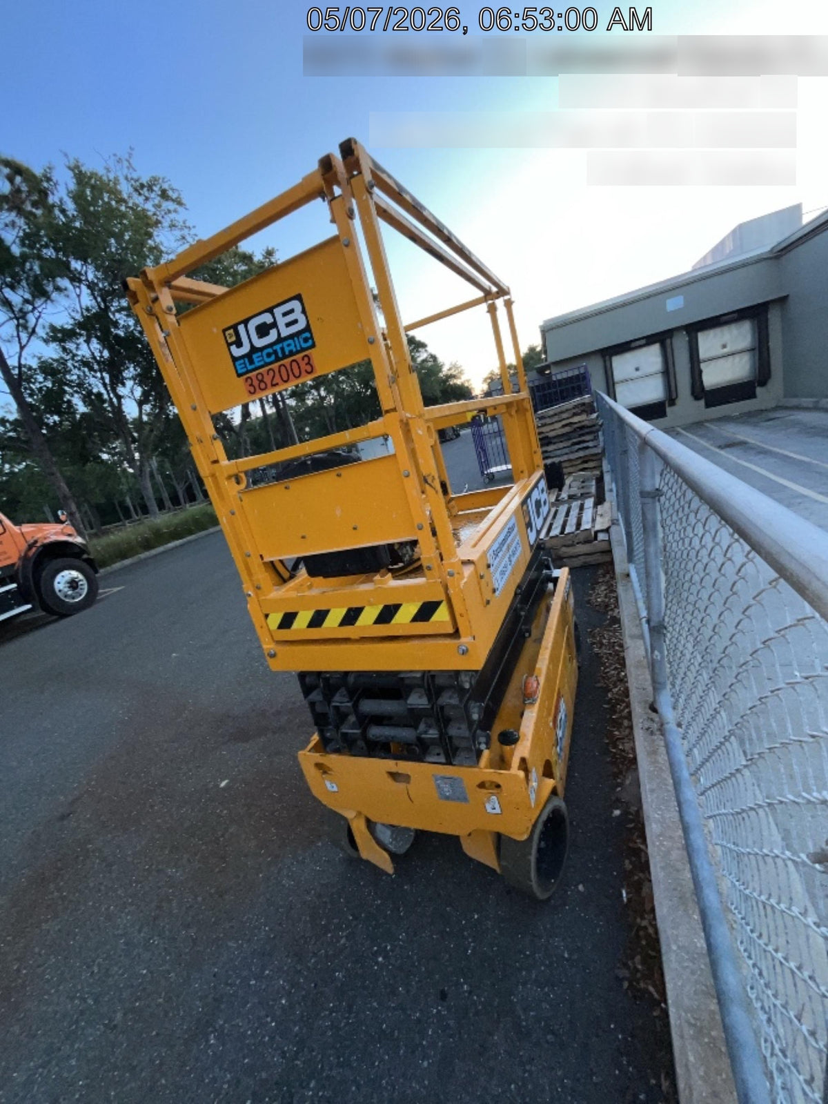 2024 JCB S1932E