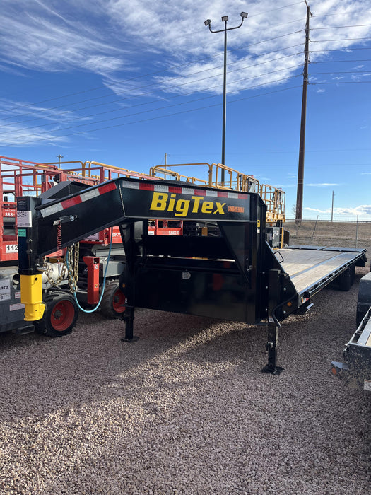 2025 BIG TEX TRAILER 14GN-33D5A-MRBK