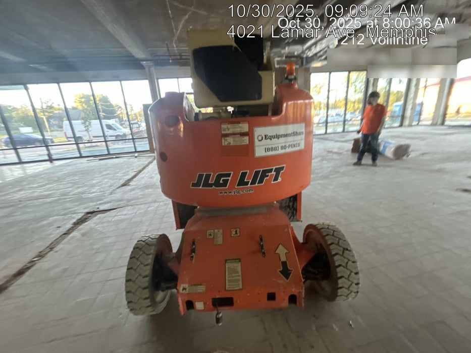 2019 JLG E400AJPN