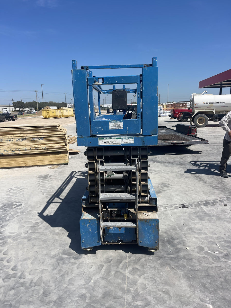 2017 Genie GS-3232 Genie GS3232