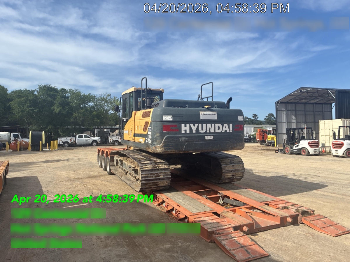 2016 HYUNDAI HX220L