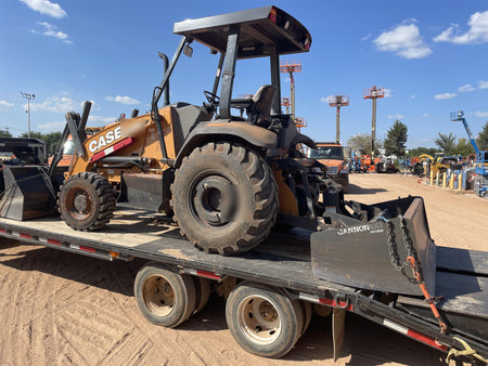 2022 CASE 570N EP