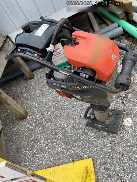 2024 HUSQVARNA LT5005