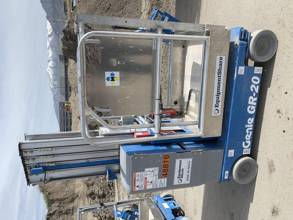 2019 GENIE GR-20