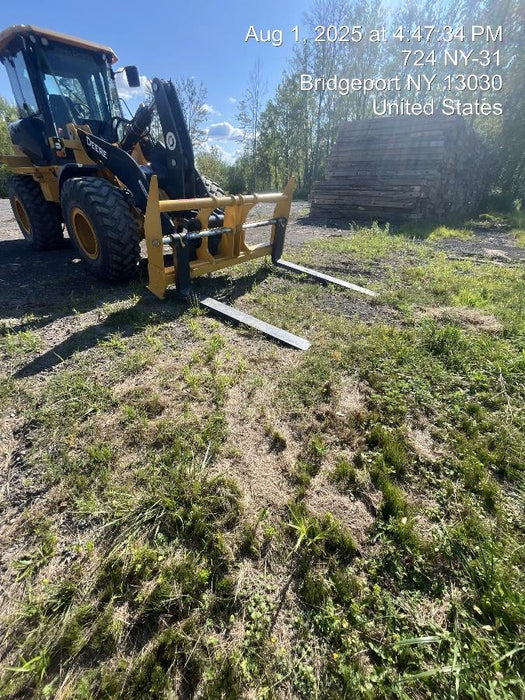 2025 JOHN DEERE 96" Loader Fork Carriage - John Deere