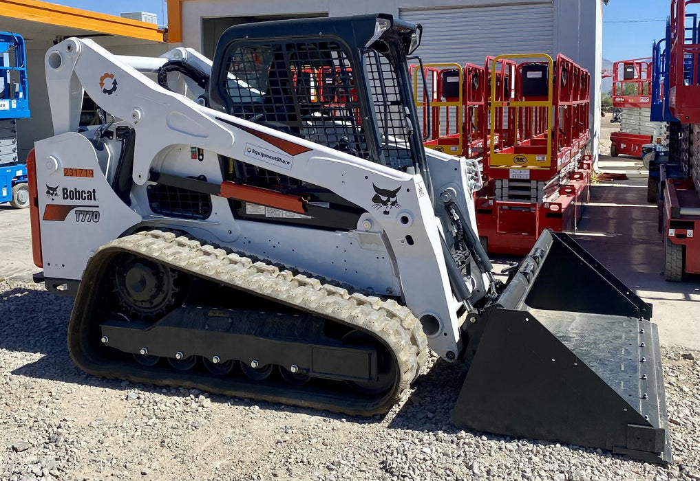 2022 Bobcat T770 92hp Doosan Diesel, Canopy, Rubber Tracks, Manual QC
