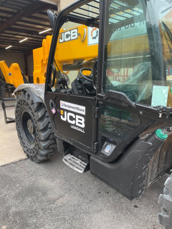 2021 JCB 510-56