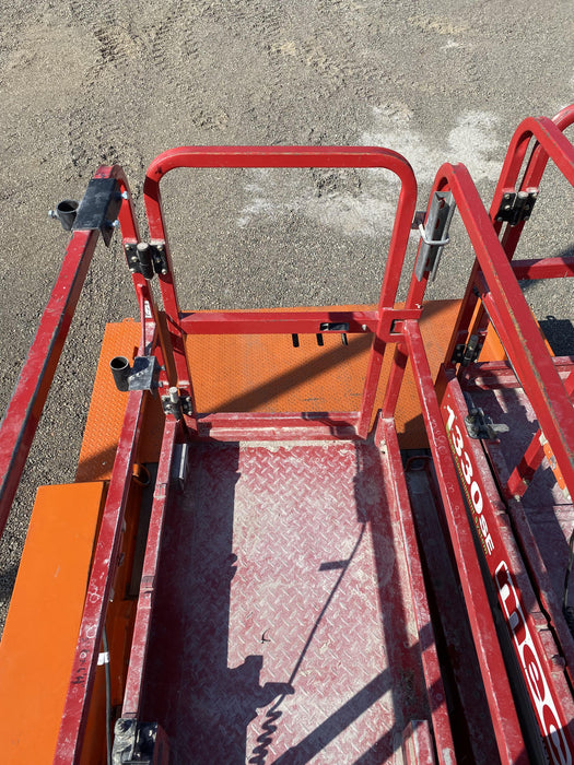 2020 MEC 1330SE Solid NM Tires, Steel Swing out Doors, LCS, Beacon, 900W Invertor