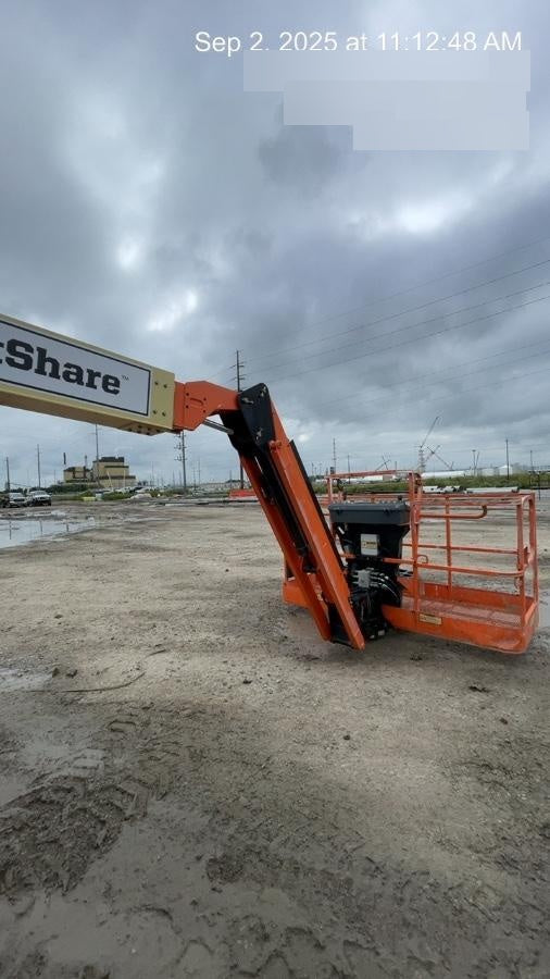 2021 JLG 600AJ