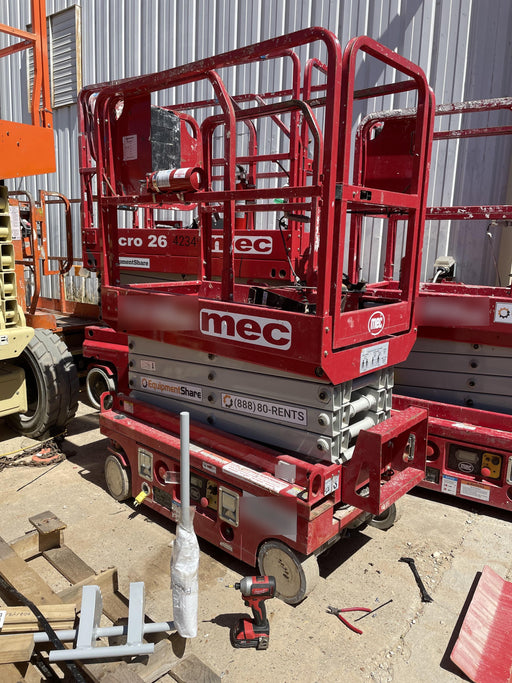 2019 MEC 1330SE MEC 1330SE w/ES Track Hardware, Full Extended 2 Year Warranty