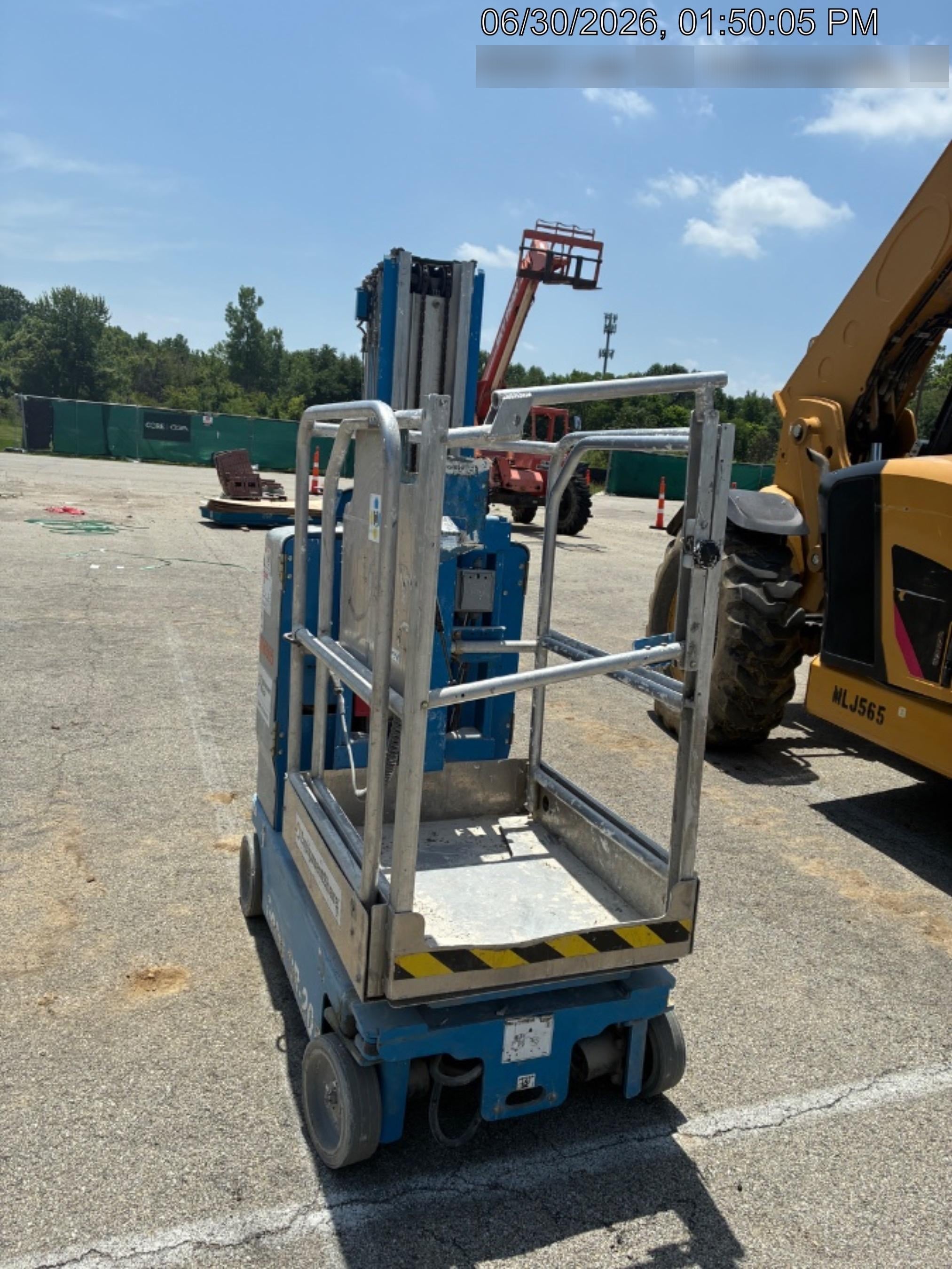 2020 GENIE GR-20