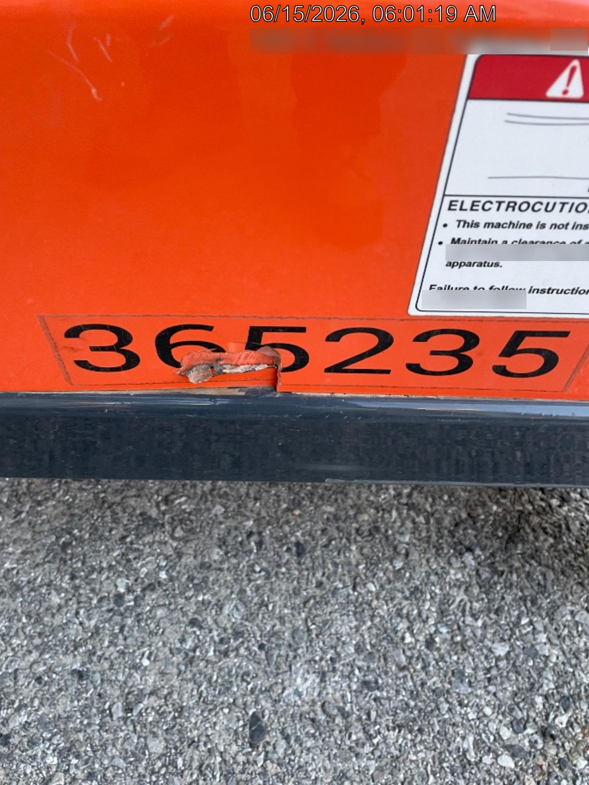 2023 JLG 1030P