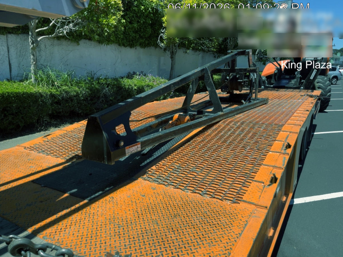 2024 JLG 1001099351