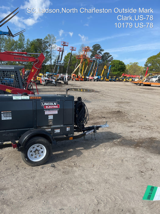 2021 Lincoln Electric Dual Maverick 200/200X Ready Pak 3 (includes trailer, cable rack, fender light kit)